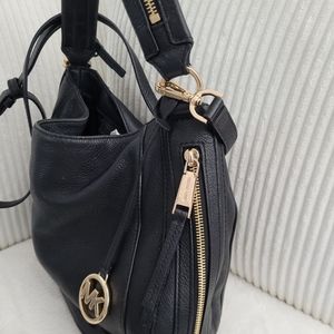 Michael Kors 2 Way Bag / Shoulder & Crossbody Purse